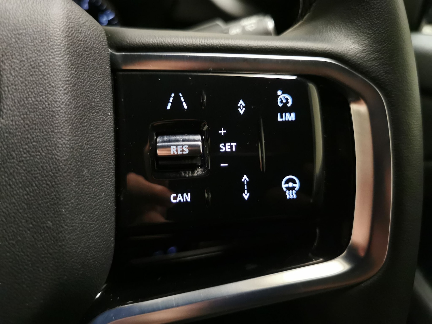 Used Land Rover Range Rover Evoque 2022 for sale - 76937779: Photo 18