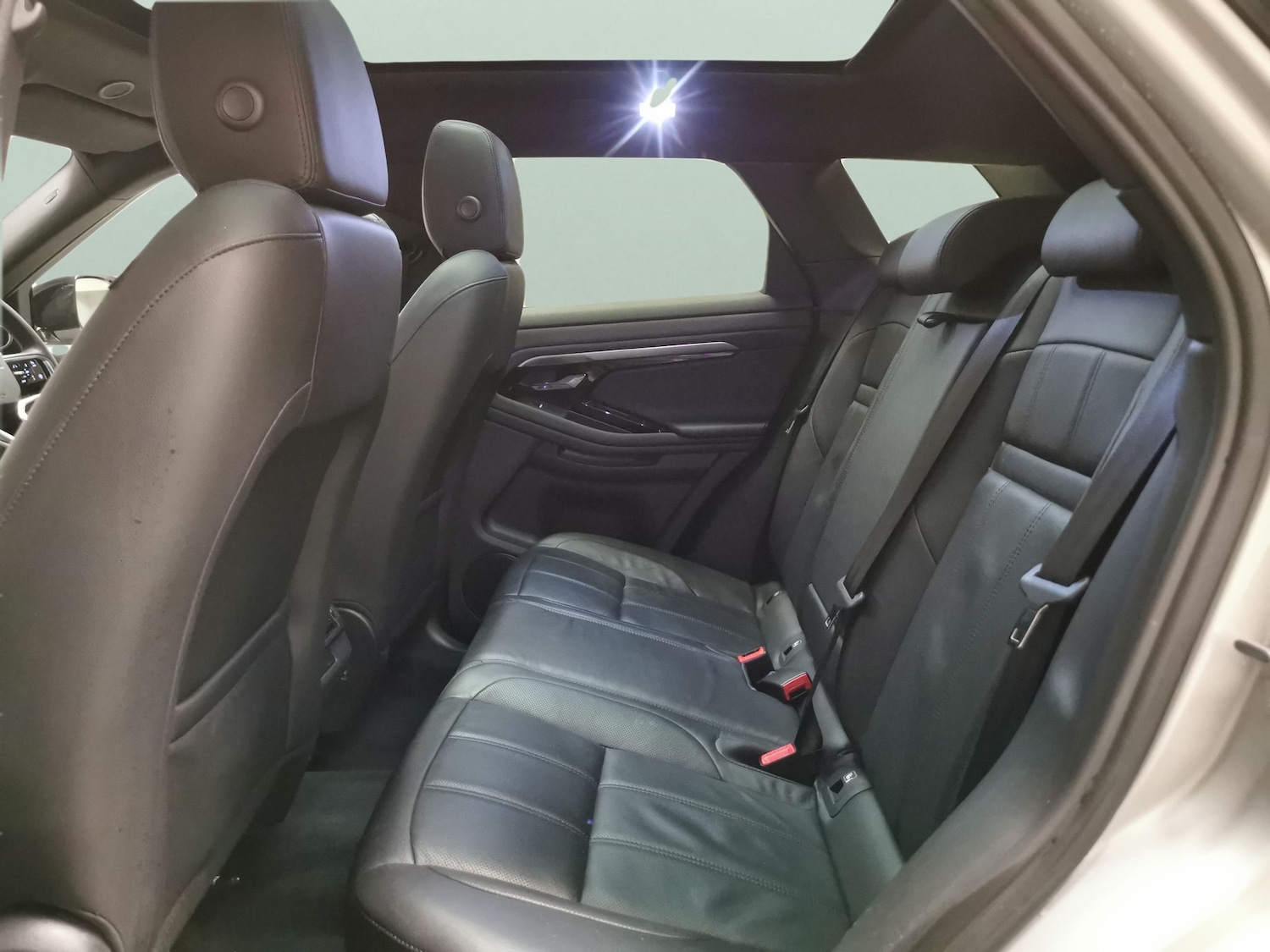 Used Land Rover Range Rover Evoque 2022 for sale - 76937779: Photo 24