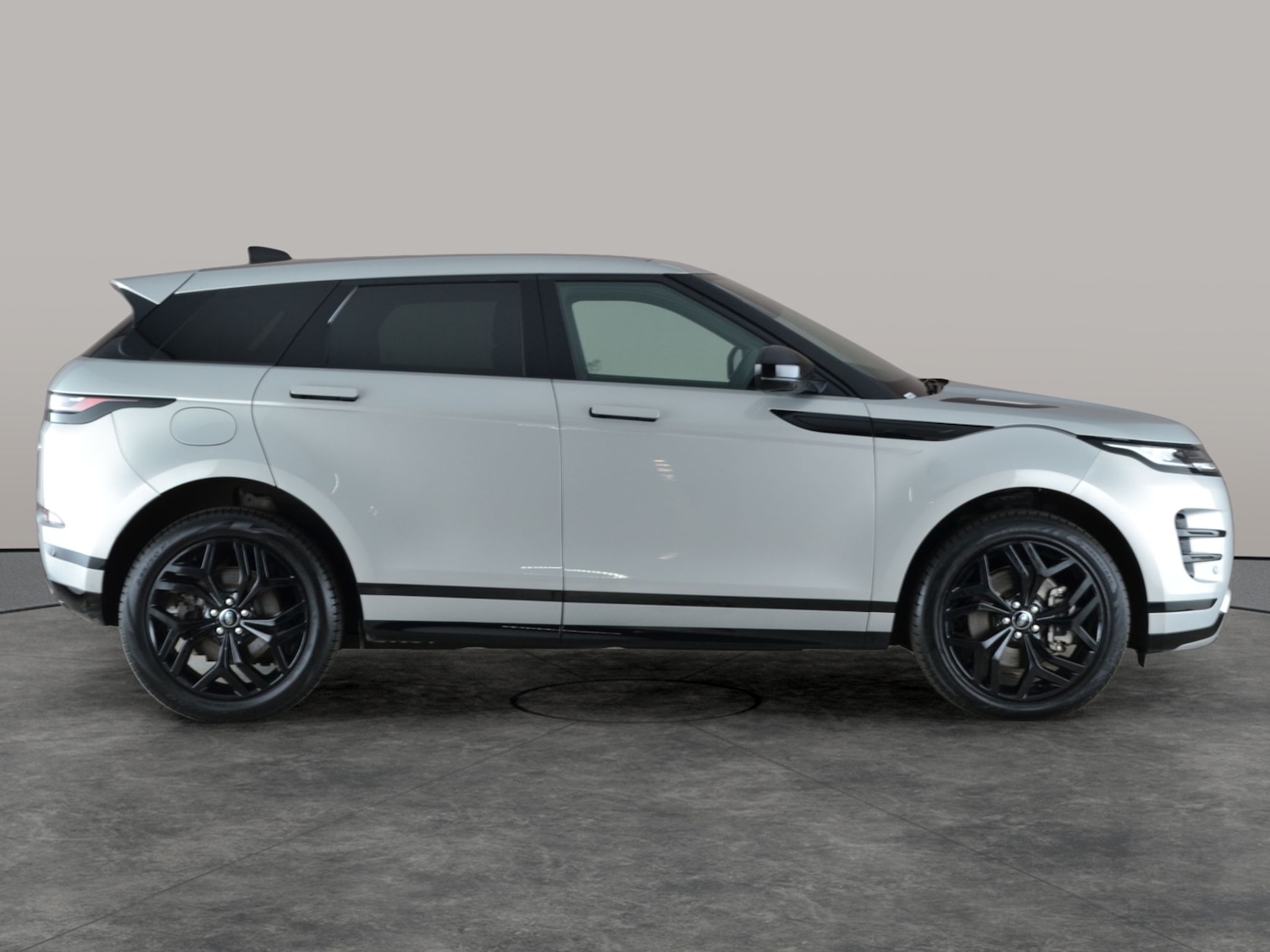 Used Land Rover Range Rover Evoque 2022 for sale - 76937779: Photo 9