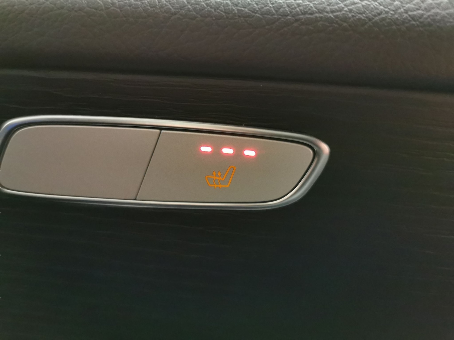 Used Mercedes-Benz GLC 2021 for sale - 76940361: Photo 19