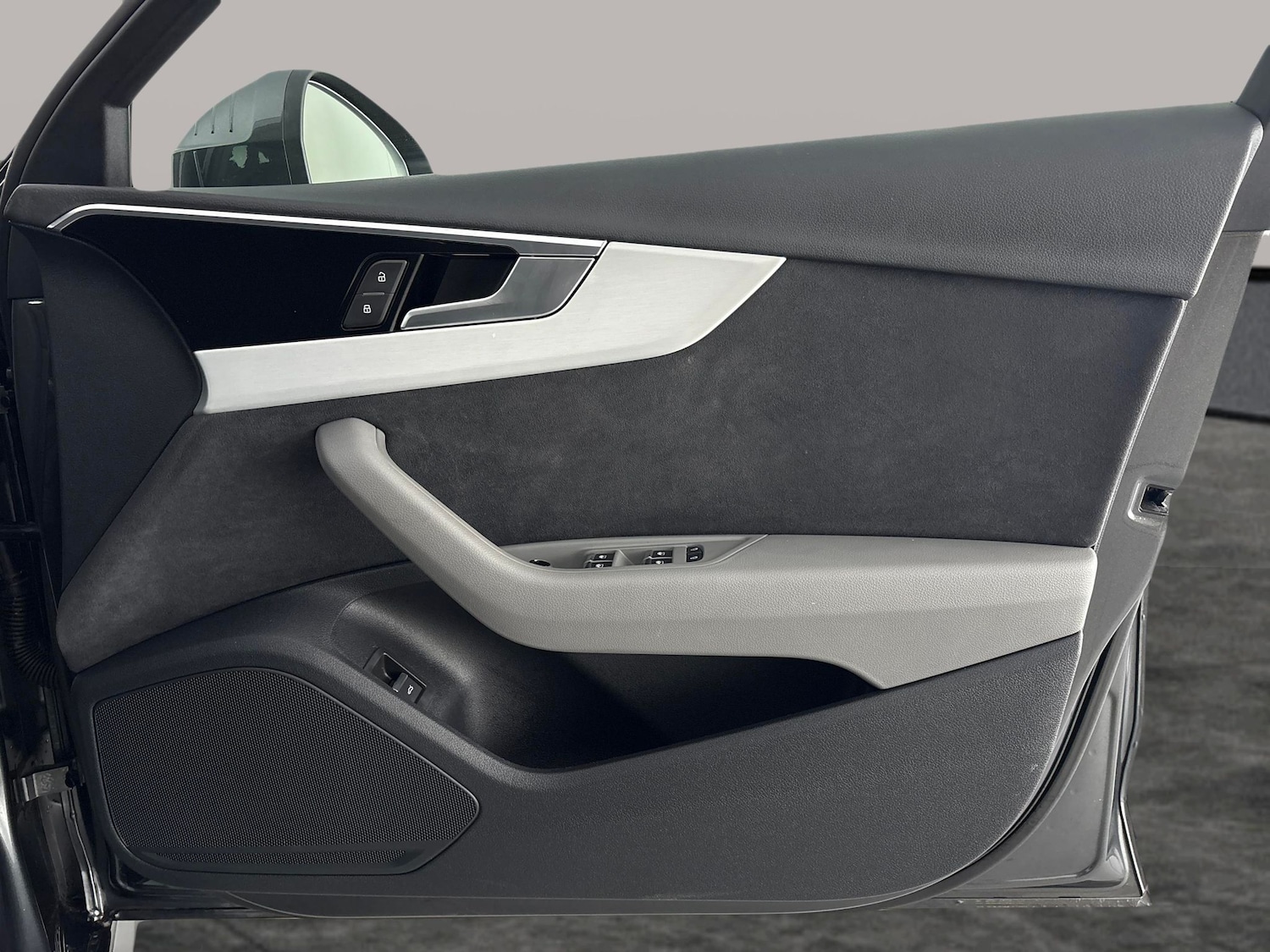 Used Audi A4 2023 for sale - 76303087: Photo 35