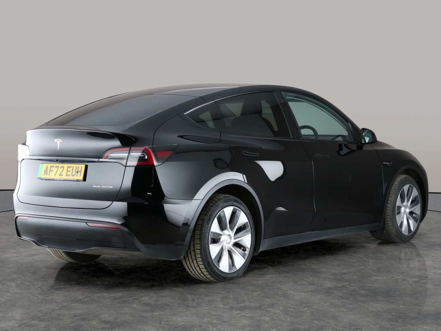 Used Tesla Model Y 2022 for sale - 76169945: Photo 16