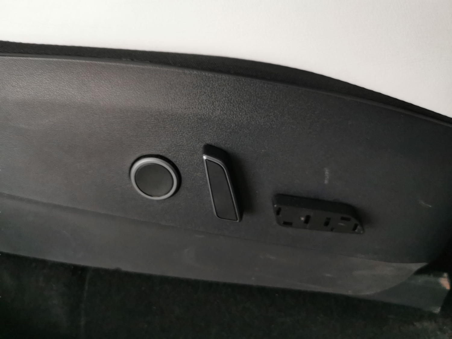 Used Tesla Model Y 2022 for sale - 76947106: Photo 16