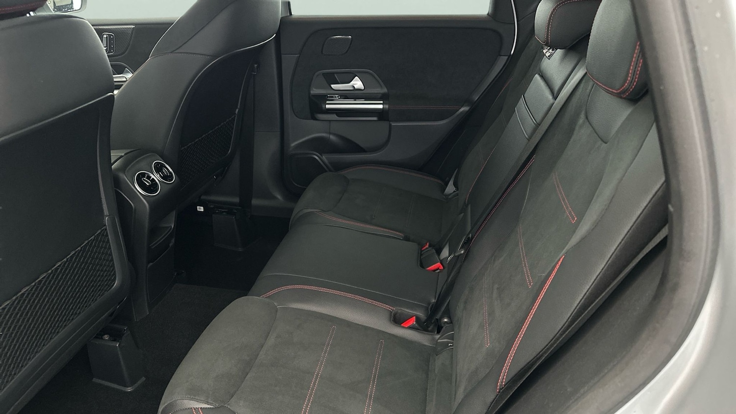 Used Mercedes-Benz B Class 2020 for sale - 76980358: Photo 17