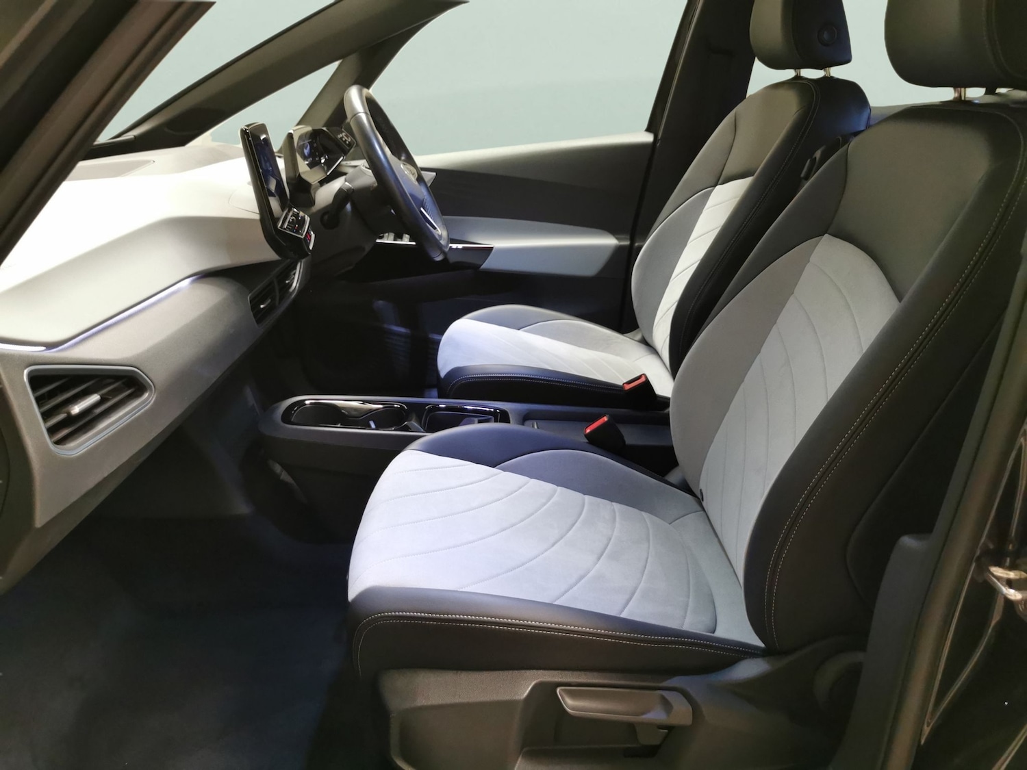 Used Volkswagen ID.3 2022 for sale - 76954754: Photo 4