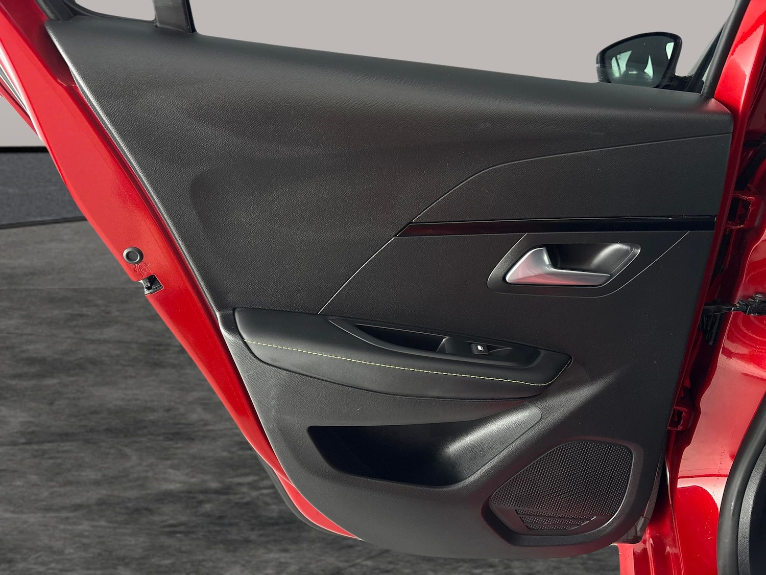 Used Peugeot E-208 2022 for sale - 76557219: Photo 34