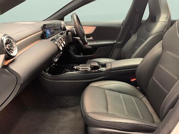 Used Mercedes-Benz CLA 2022 for sale - 76940271: Photo