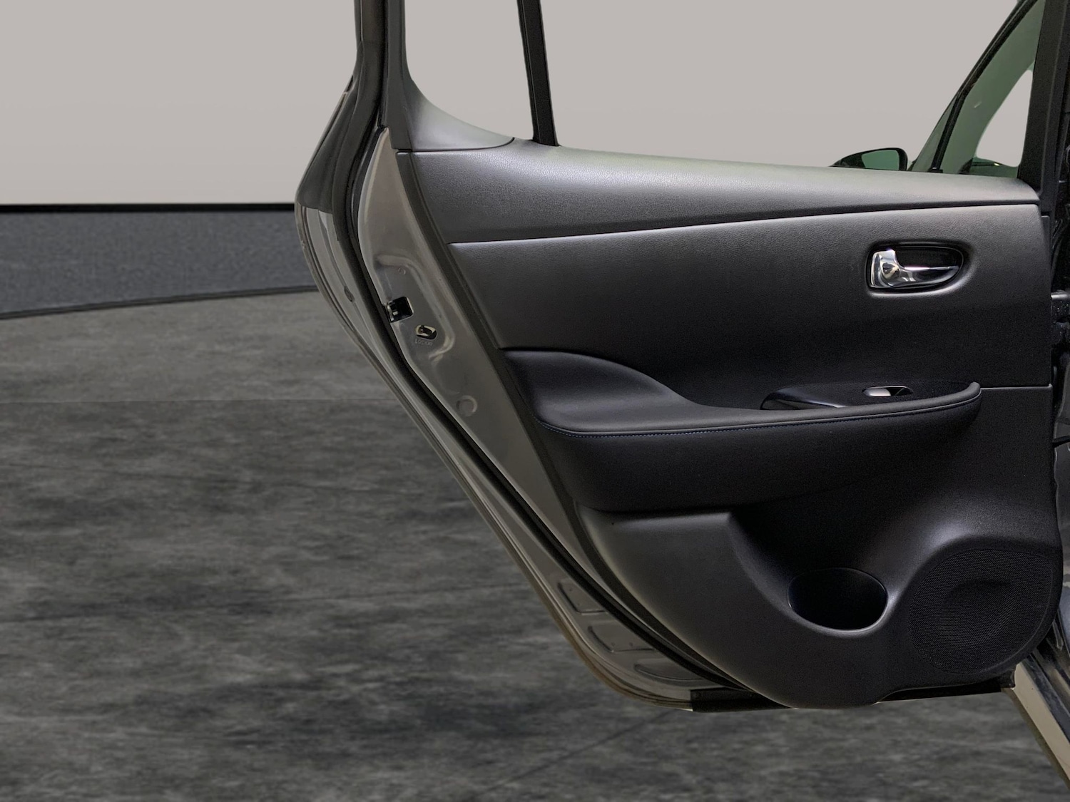 Used Nissan Leaf 2024 for sale - 76948823: Photo 27