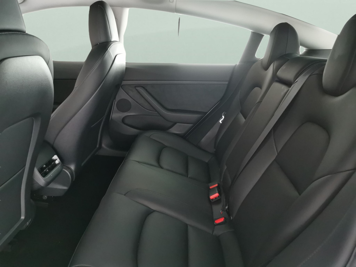 Used Tesla Model 3 2021 for sale - 76853686: Photo 31