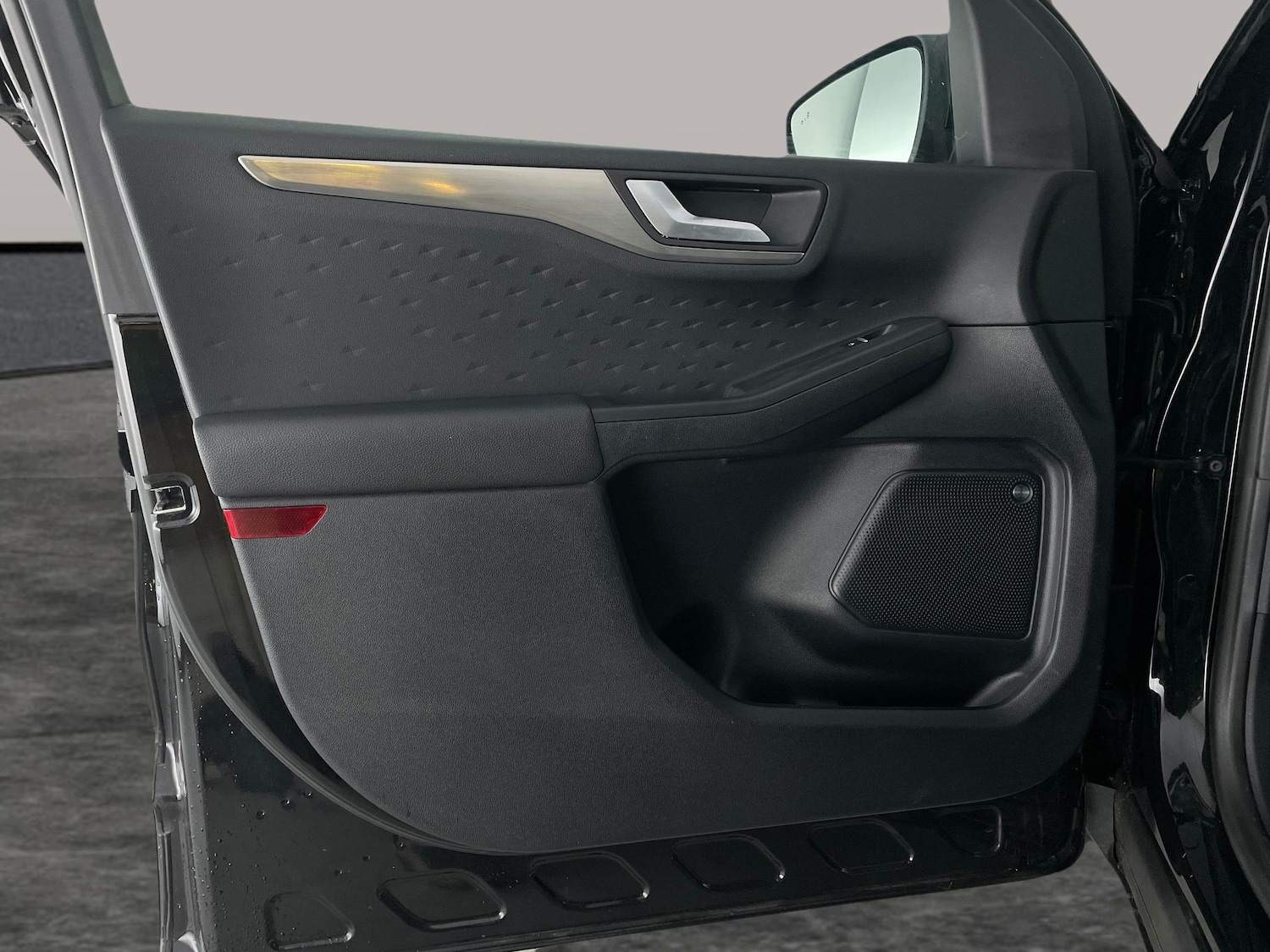 Used Ford Kuga 2020 for sale - 77296475: Photo 30