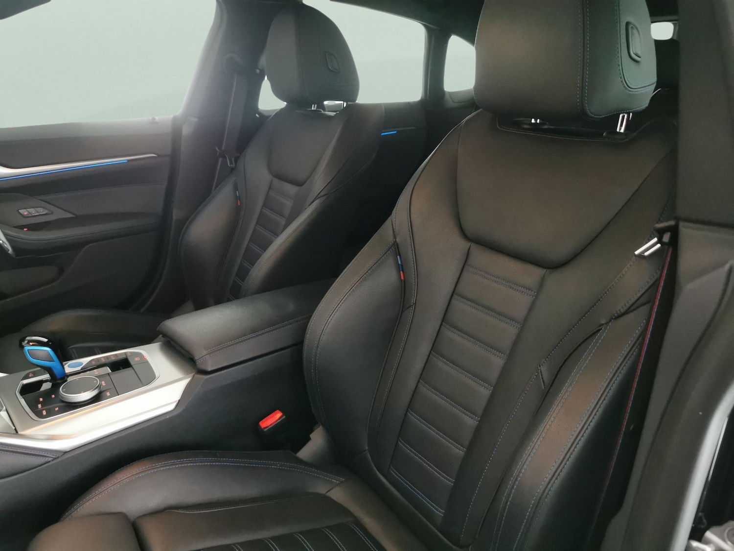 Used BMW i4 2022 for sale - 76445294: Photo 10