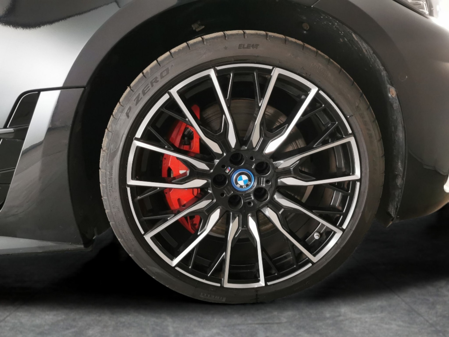 Used BMW i4 2022 for sale - 76445294: Photo 40