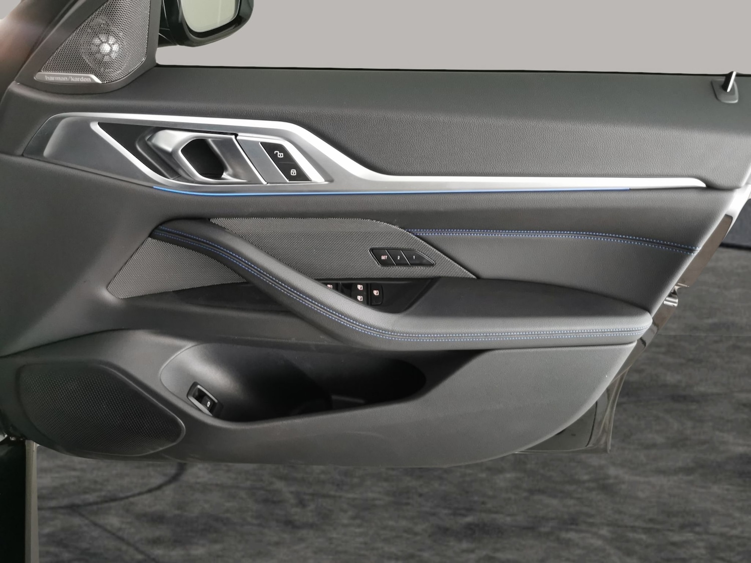 Used BMW i4 2022 for sale - 76445294: Photo 47