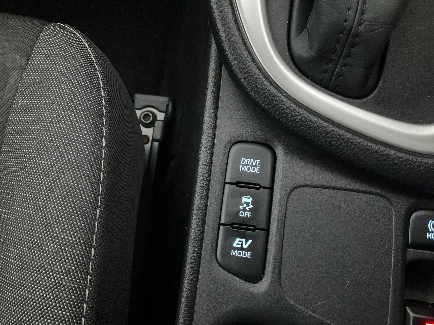 Used Toyota Yaris 2022 for sale - 76653033: Photo 17