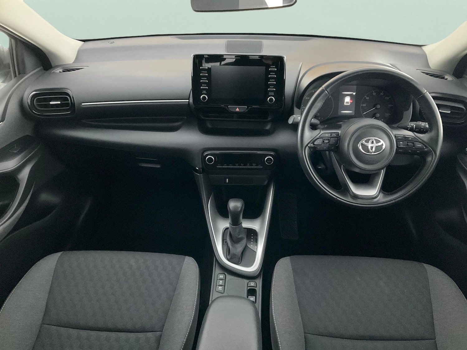 Used Toyota Yaris 2022 for sale - 76653033: Photo 7