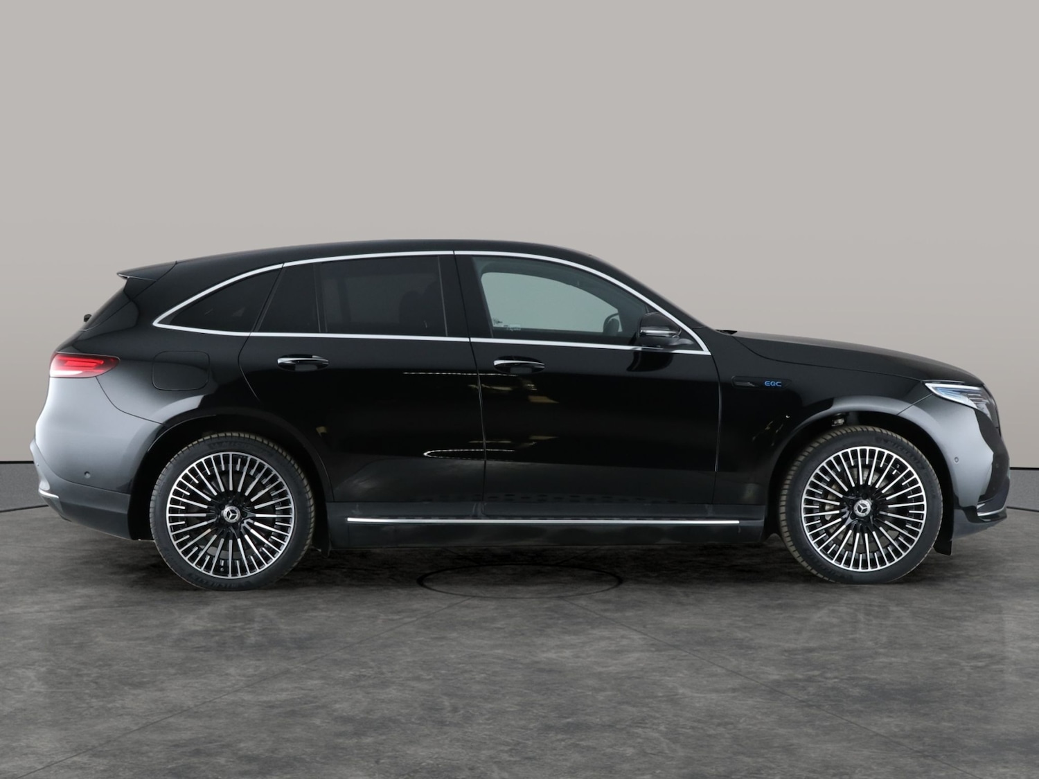 Used Mercedes-Benz EQC 2023 for sale - 76144113: Photo 17