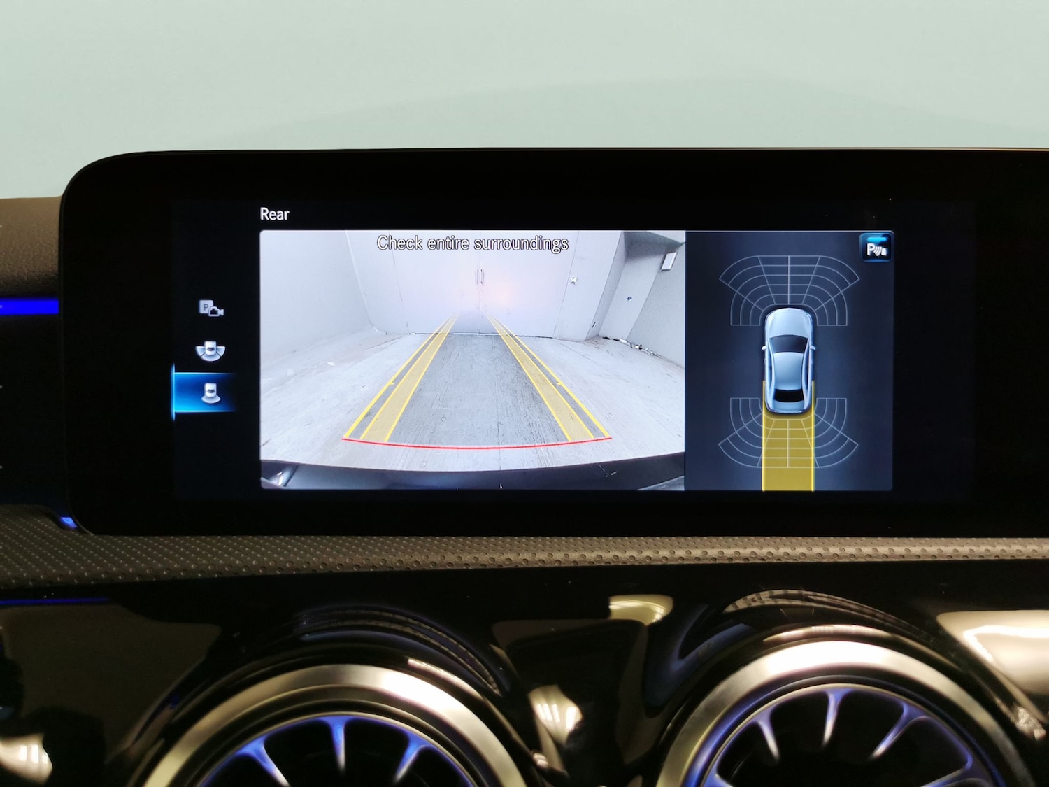 Used Mercedes-Benz A-Class 2022 for sale - 76773727: Photo 6