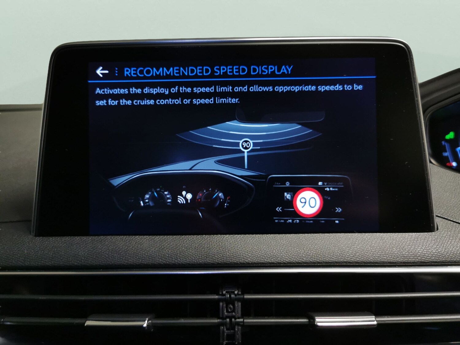 Used Peugeot 3008 2019 for sale - 77347335: Photo 15