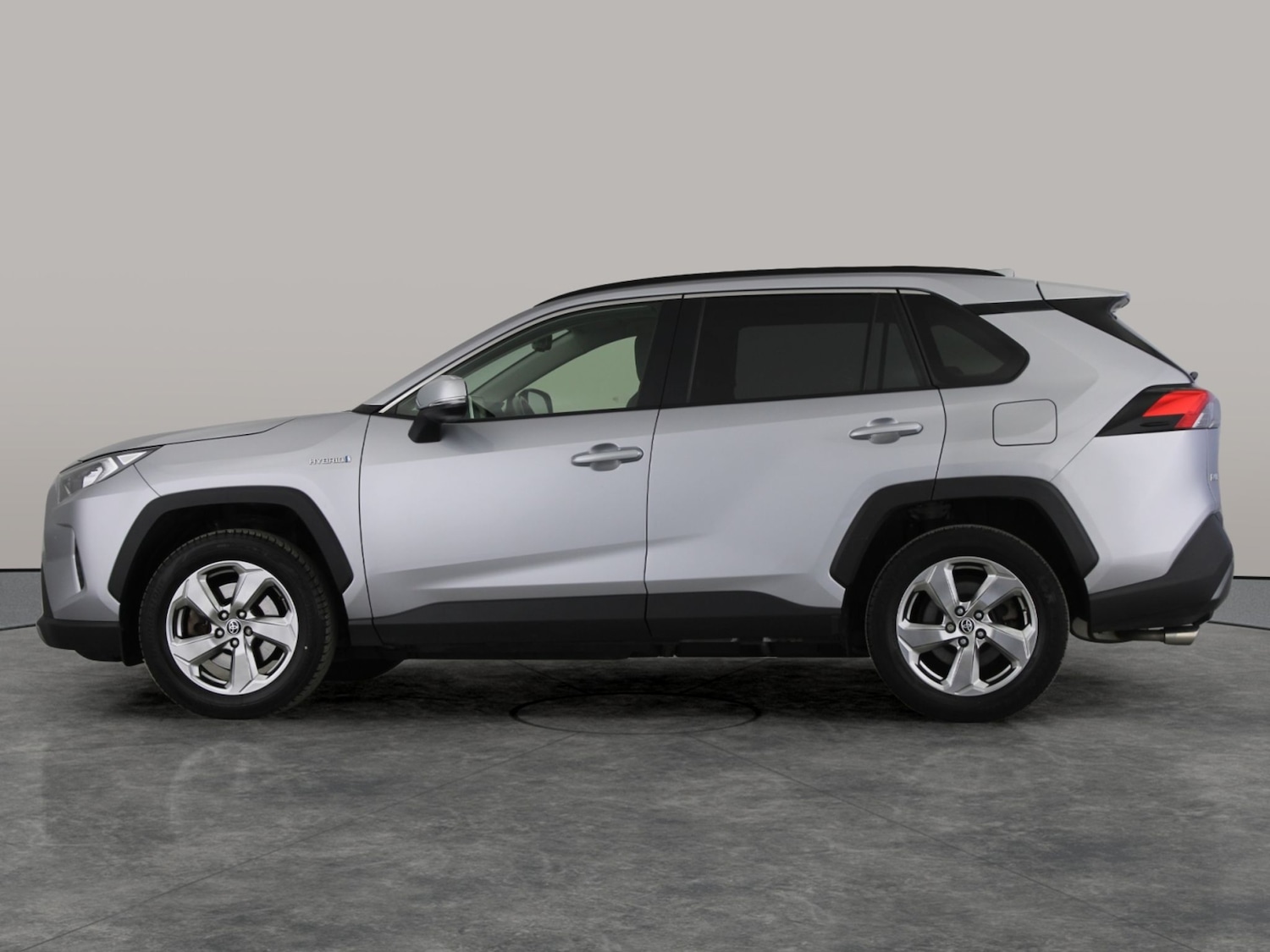 Used Toyota RAV4 2020 for sale - 76007040: Photo 17