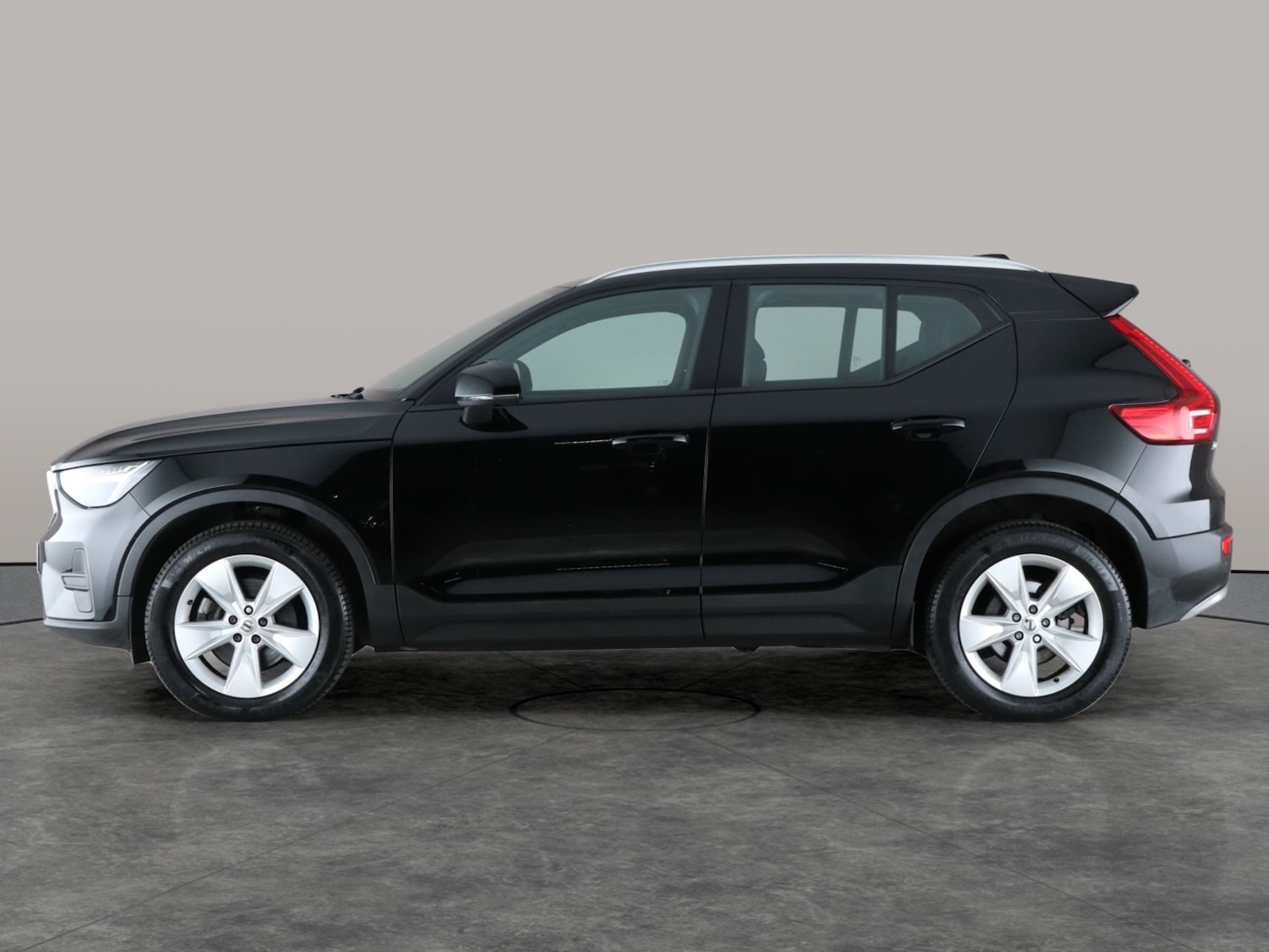 Used Volvo XC40 2022 for sale - 76940346: Photo 13