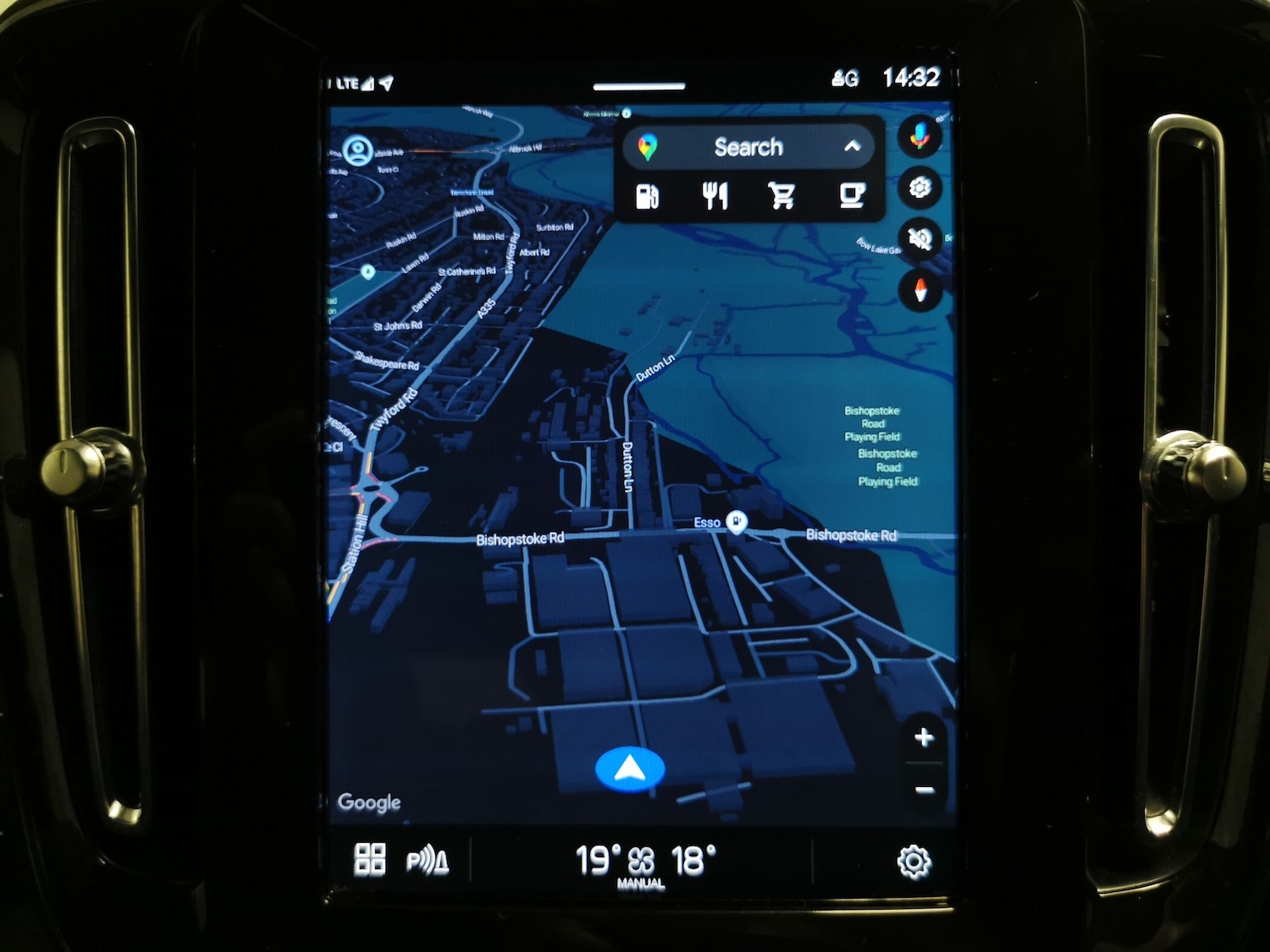 Used Volvo XC40 2022 for sale - 76940346: Photo 5