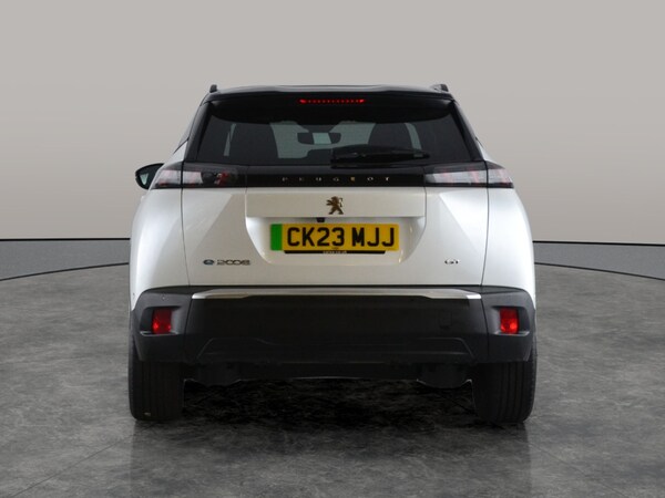 Used Peugeot E-2008 2023 for sale - 76303074: Photo 13