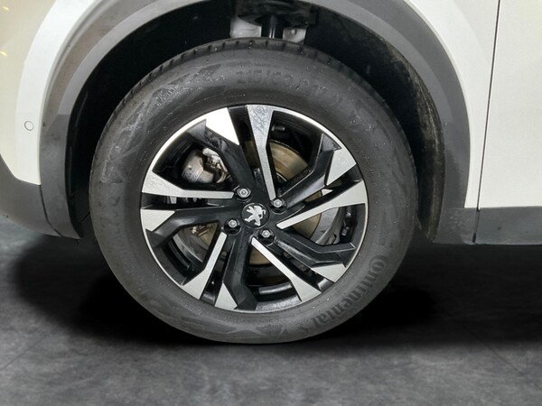 Used Peugeot E-2008 2023 for sale - 76303074: Photo 37