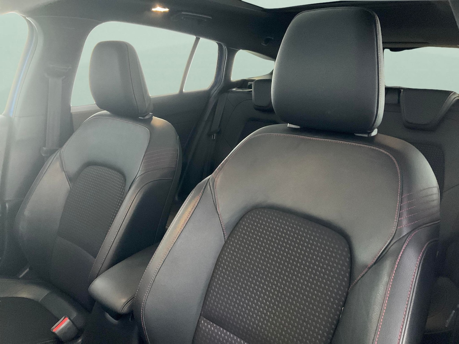 Used Ford Focus 2019 for sale - 76980363: Photo 17