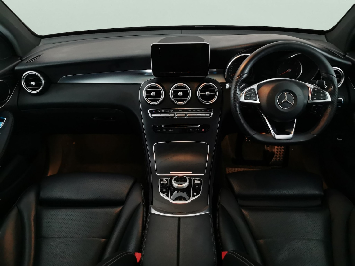 Used Mercedes-Benz GLC 2018 for sale - 76274903: Photo 11