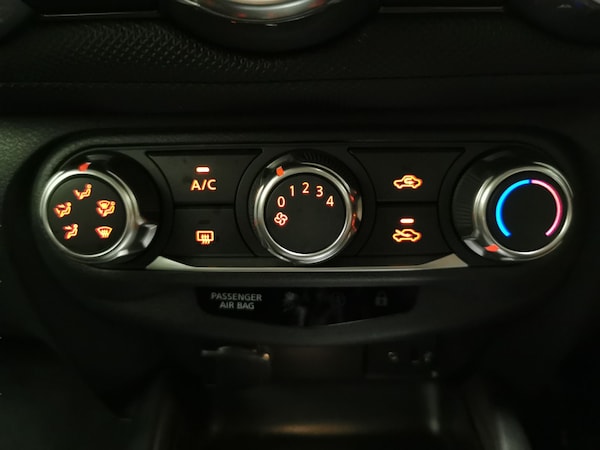 Used Nissan Juke 2023 for sale - 76300664: Photo 21
