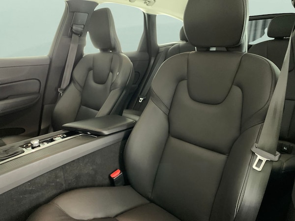 Used Volvo XC60 2019 for sale - 76310538: Photo 7