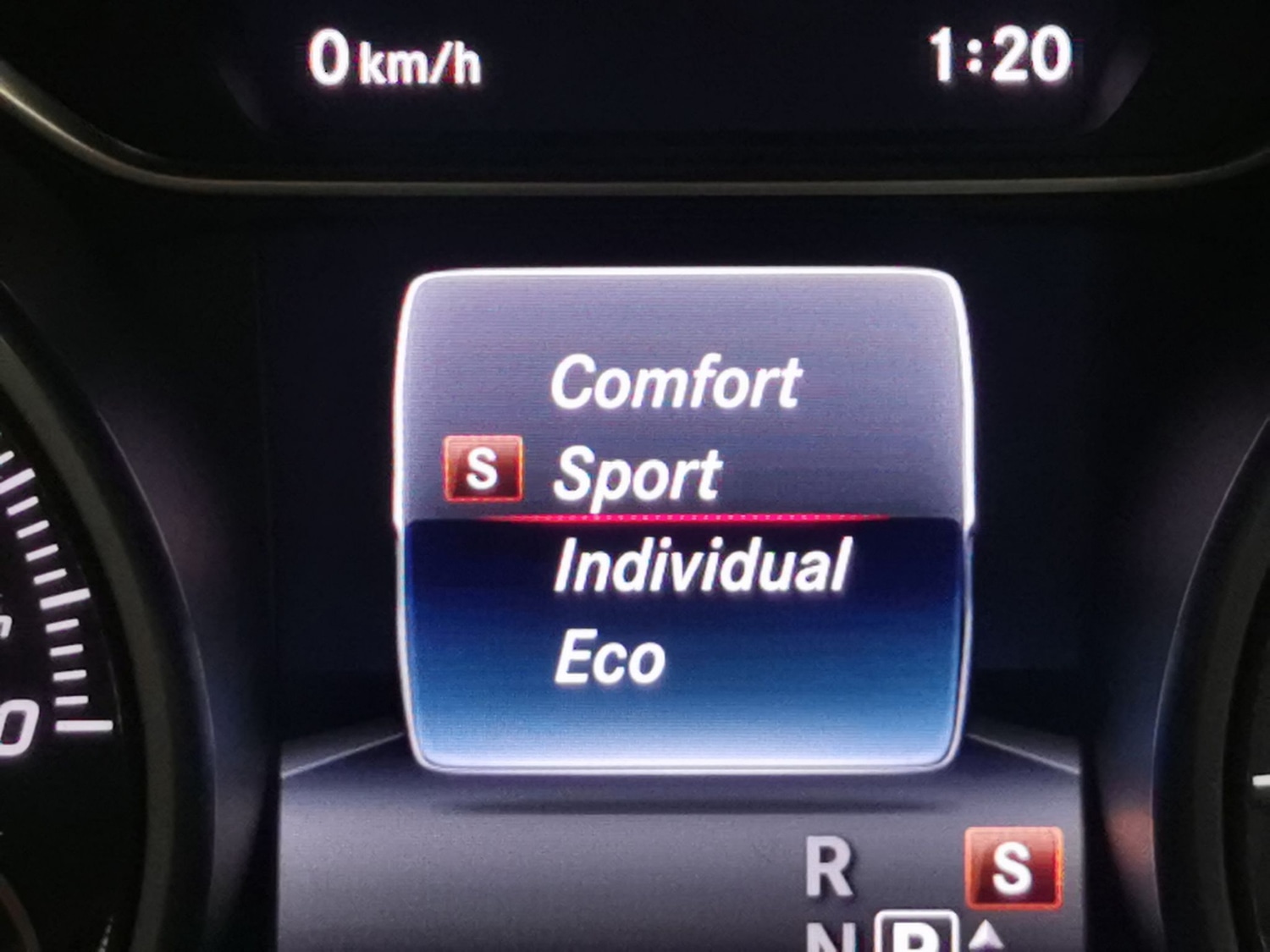 Used Mercedes-Benz GLA 2019 for sale - 76935209: Photo 16