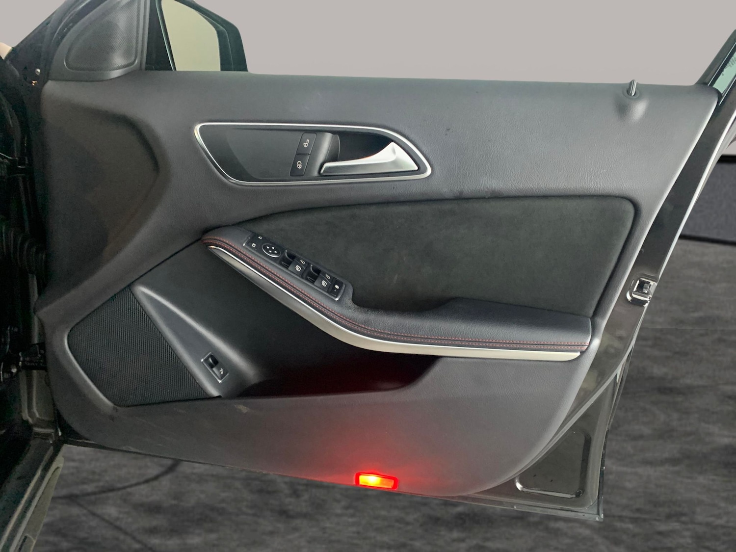 Used Mercedes-Benz GLA 2019 for sale - 76935209: Photo 30