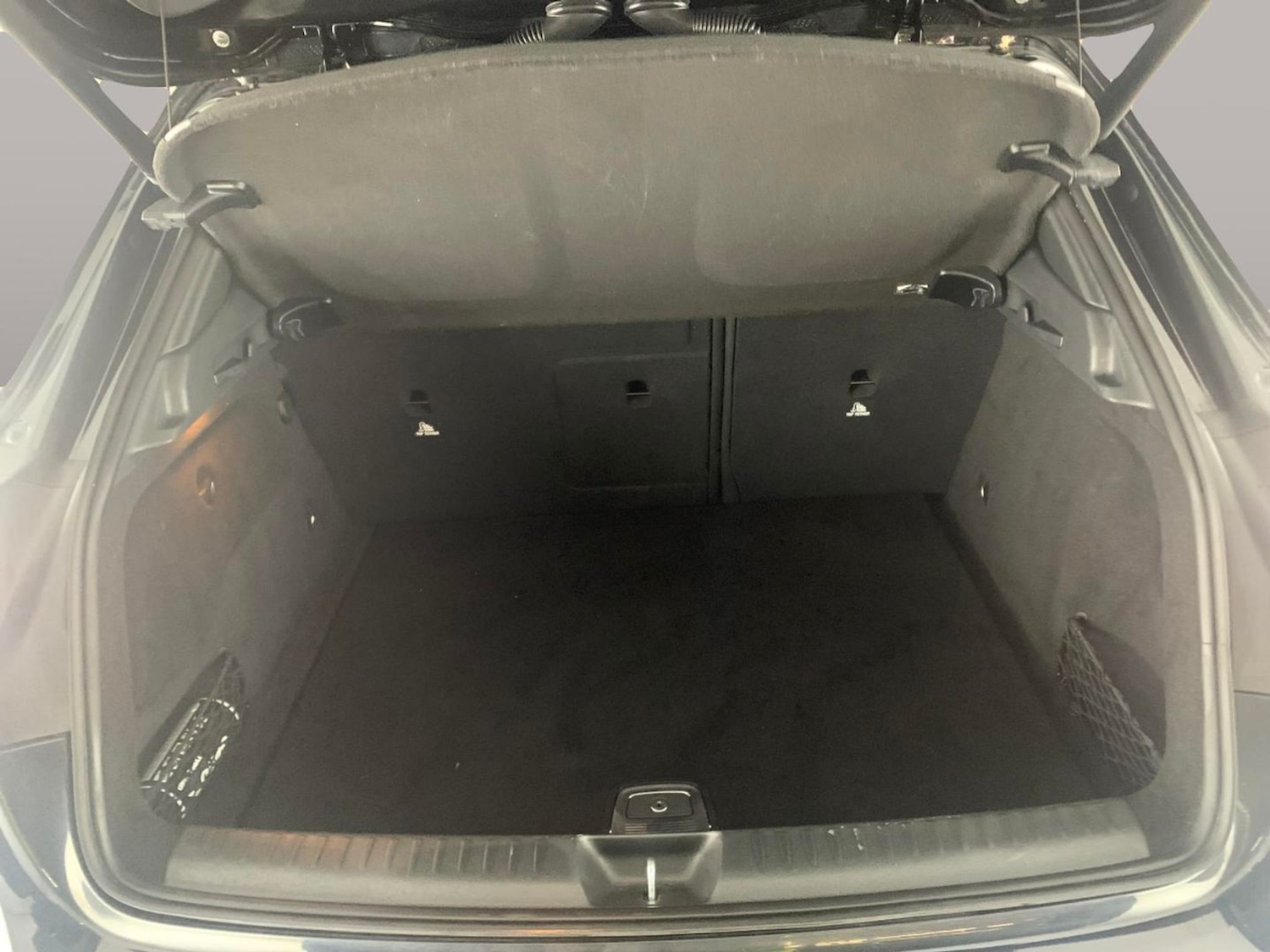 Used Mercedes-Benz GLA 2019 for sale - 76935209: Photo 32