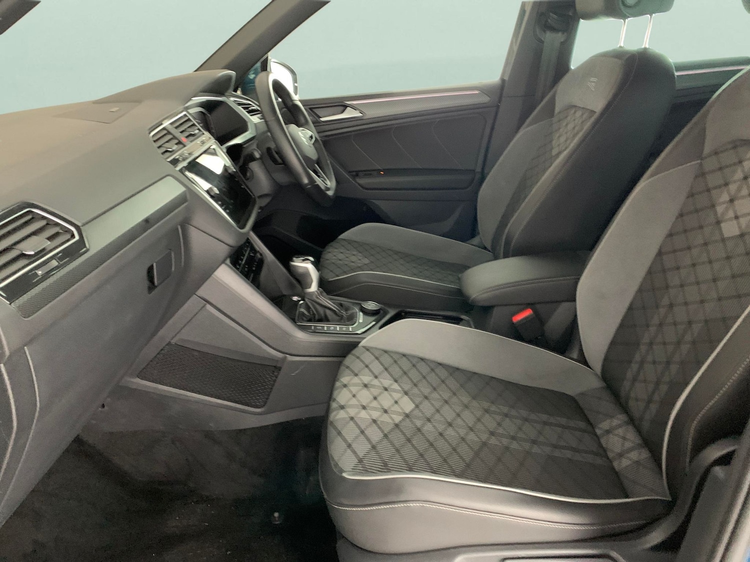 Used Volkswagen Tiguan 2022 for sale - 77221458: Photo 4