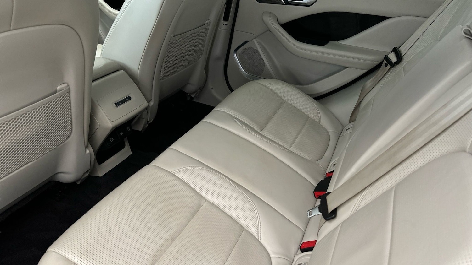 Used Jaguar I-Pace 2020 for sale - 76935190: Photo 17