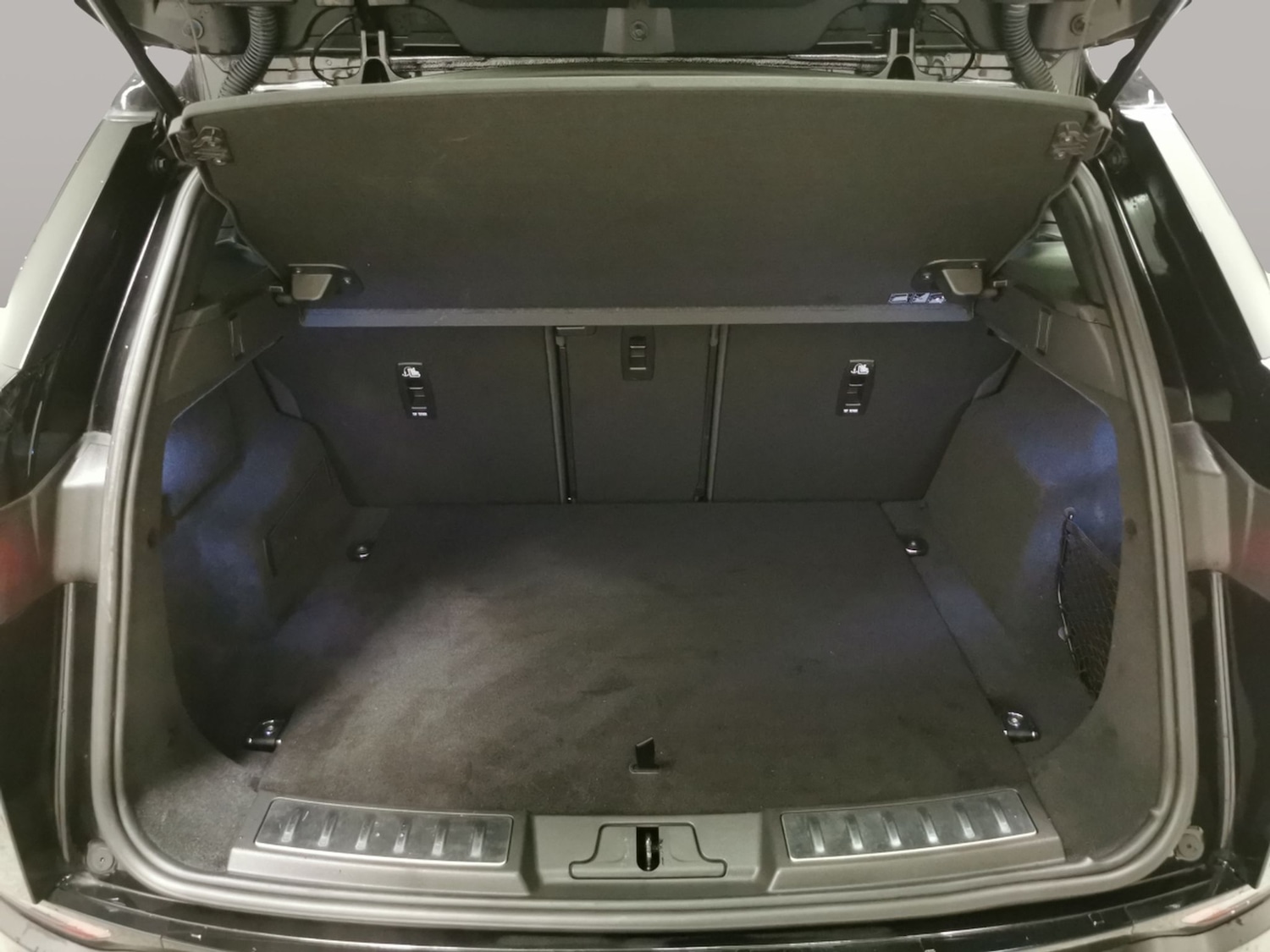 Used Land Rover Range Rover Evoque 2021 for sale - 76745652: Photo 32