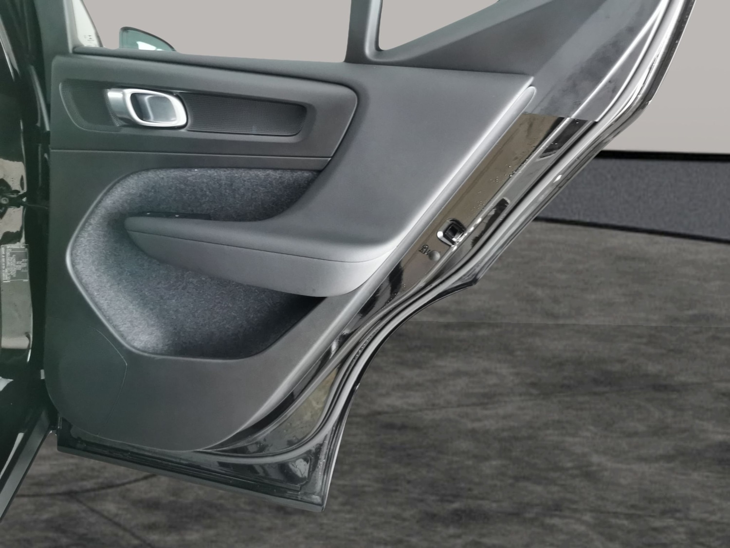 Used Volvo XC40 2022 for sale - 77136689: Photo 29