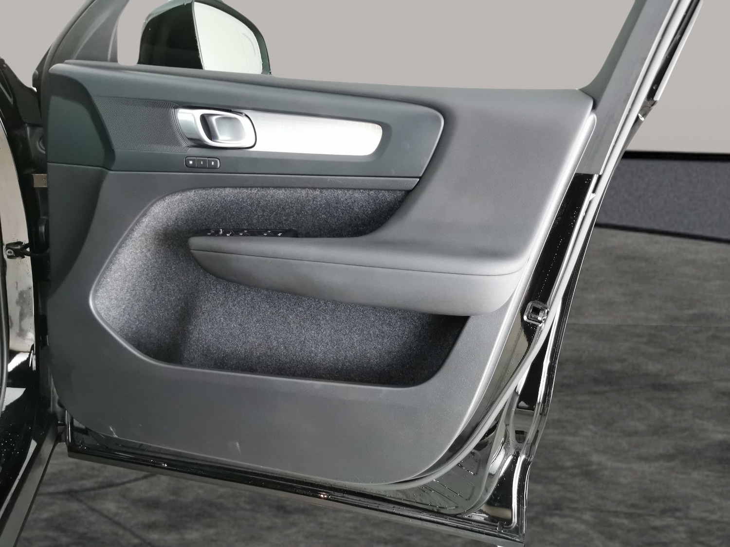 Used Volvo XC40 2022 for sale - 77136689: Photo 30