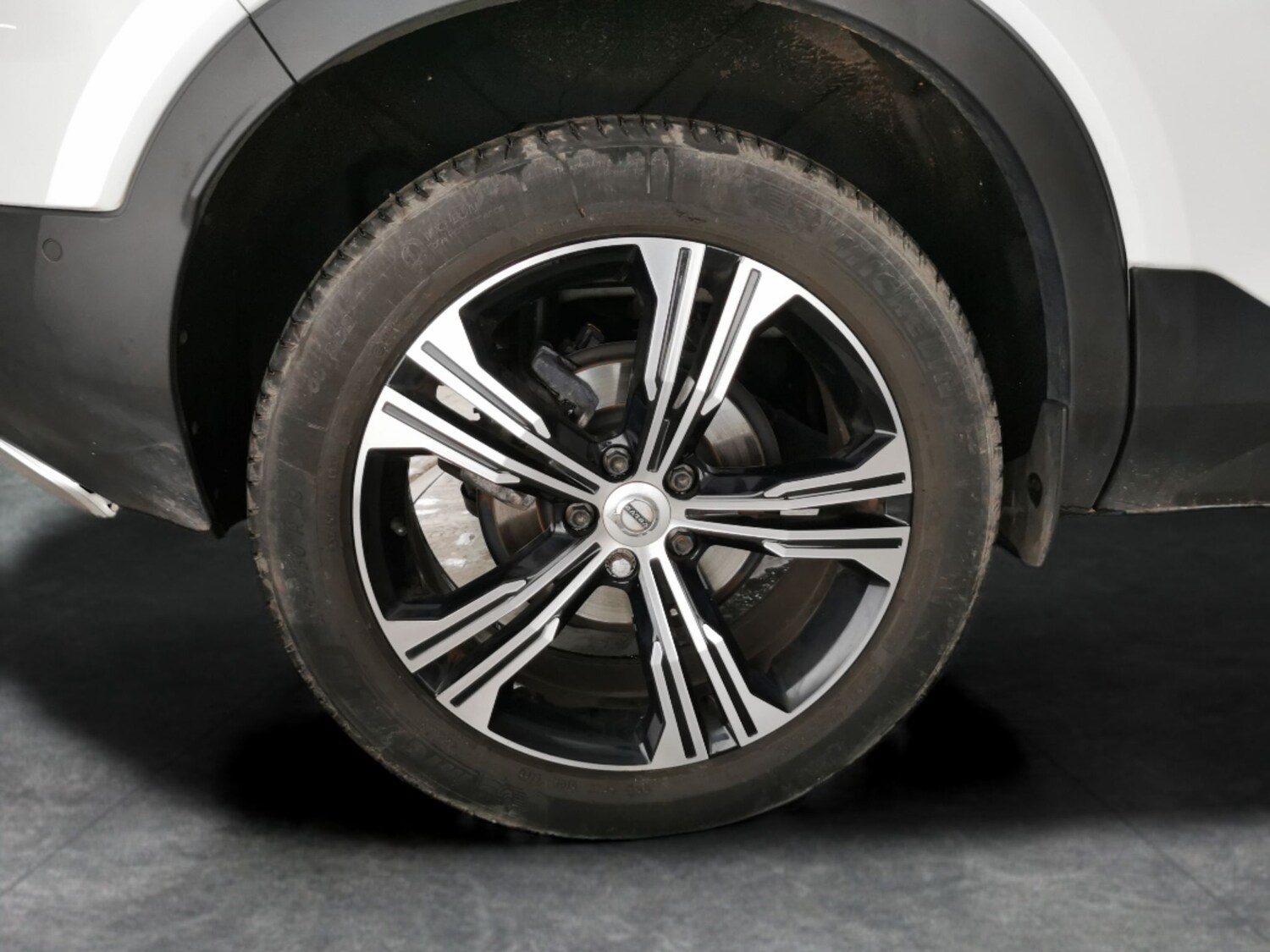 Used Volvo XC40 for sale - 76889160: Photo 31