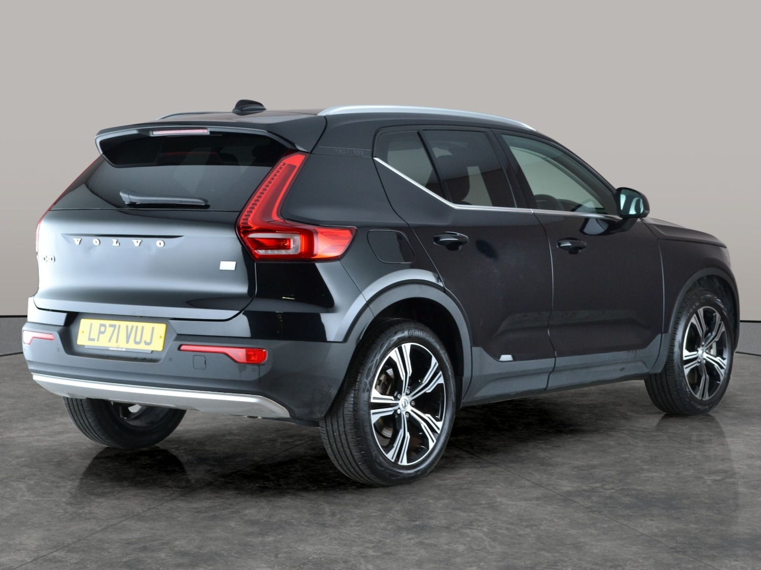 Used Volvo XC40 2022 for sale - 77047956: Photo 10