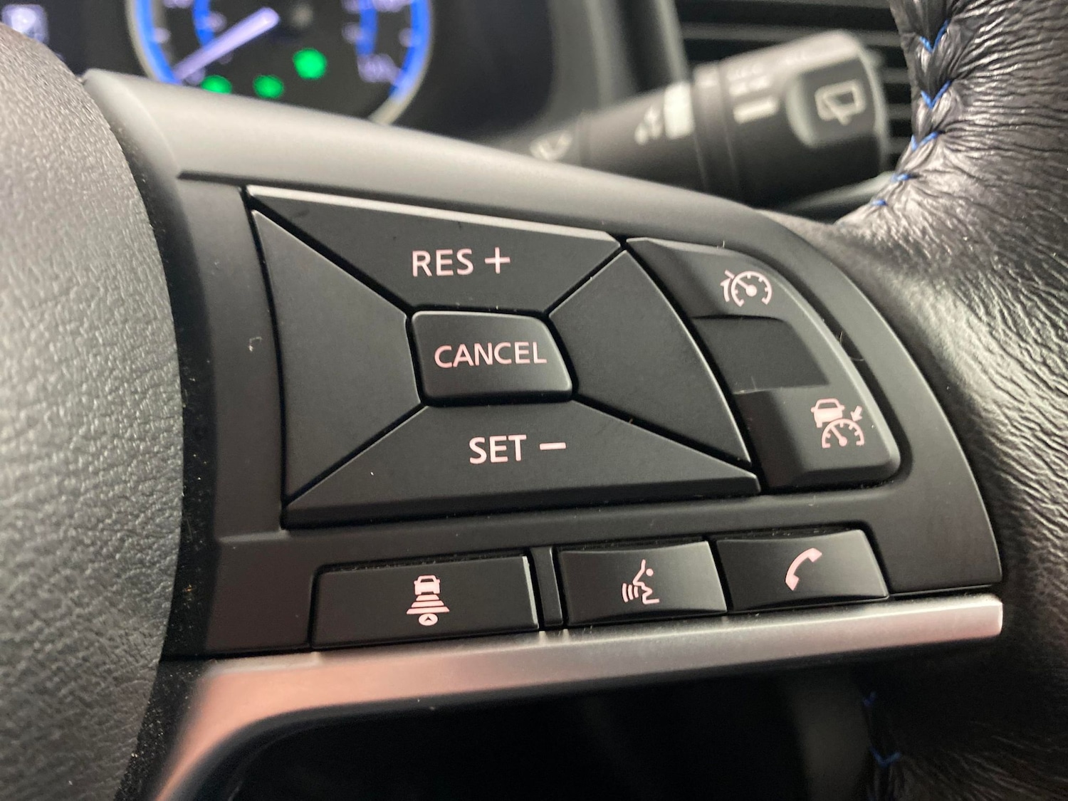 Used Nissan Leaf 2023 for sale - 77350898: Photo 19