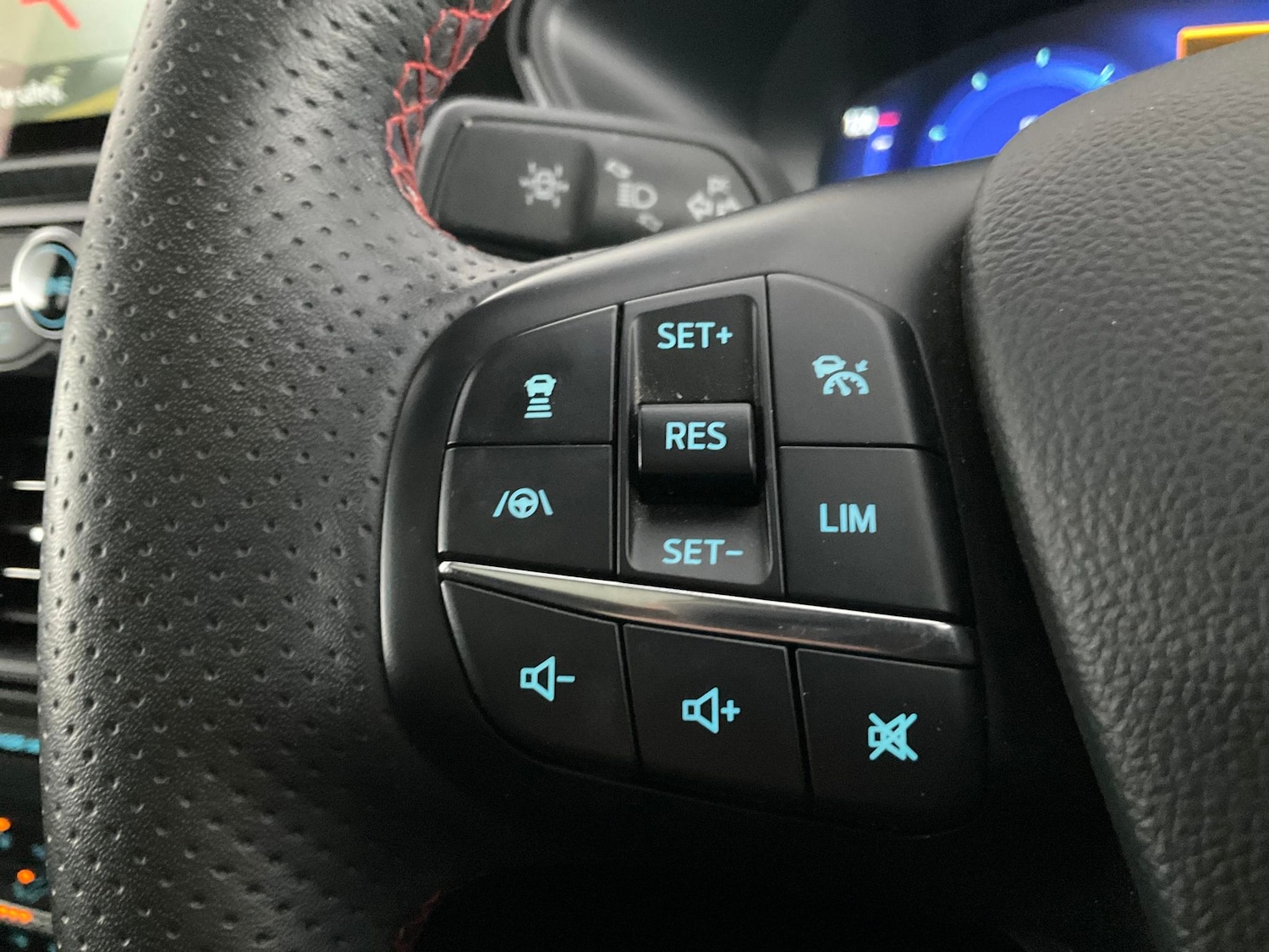 Used Ford Kuga for sale - 77221405: Photo 26