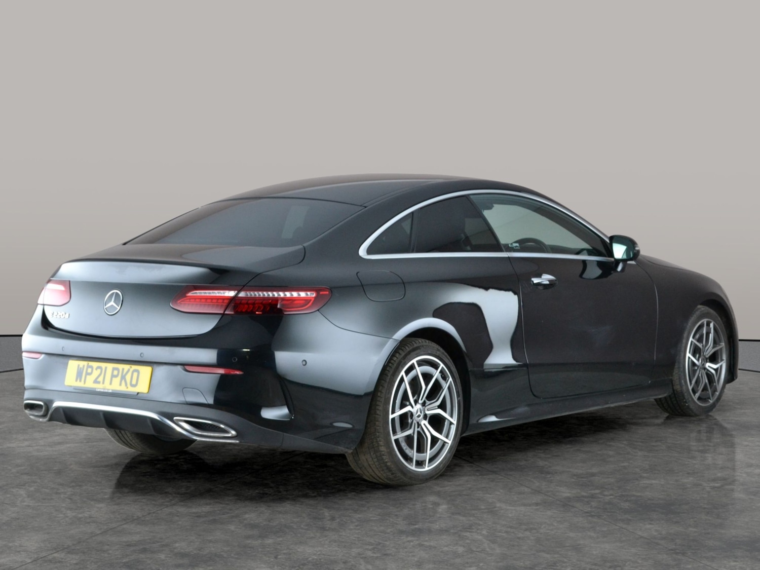 Used Mercedes-Benz E Class 2021 for sale - 77003102: Photo 10