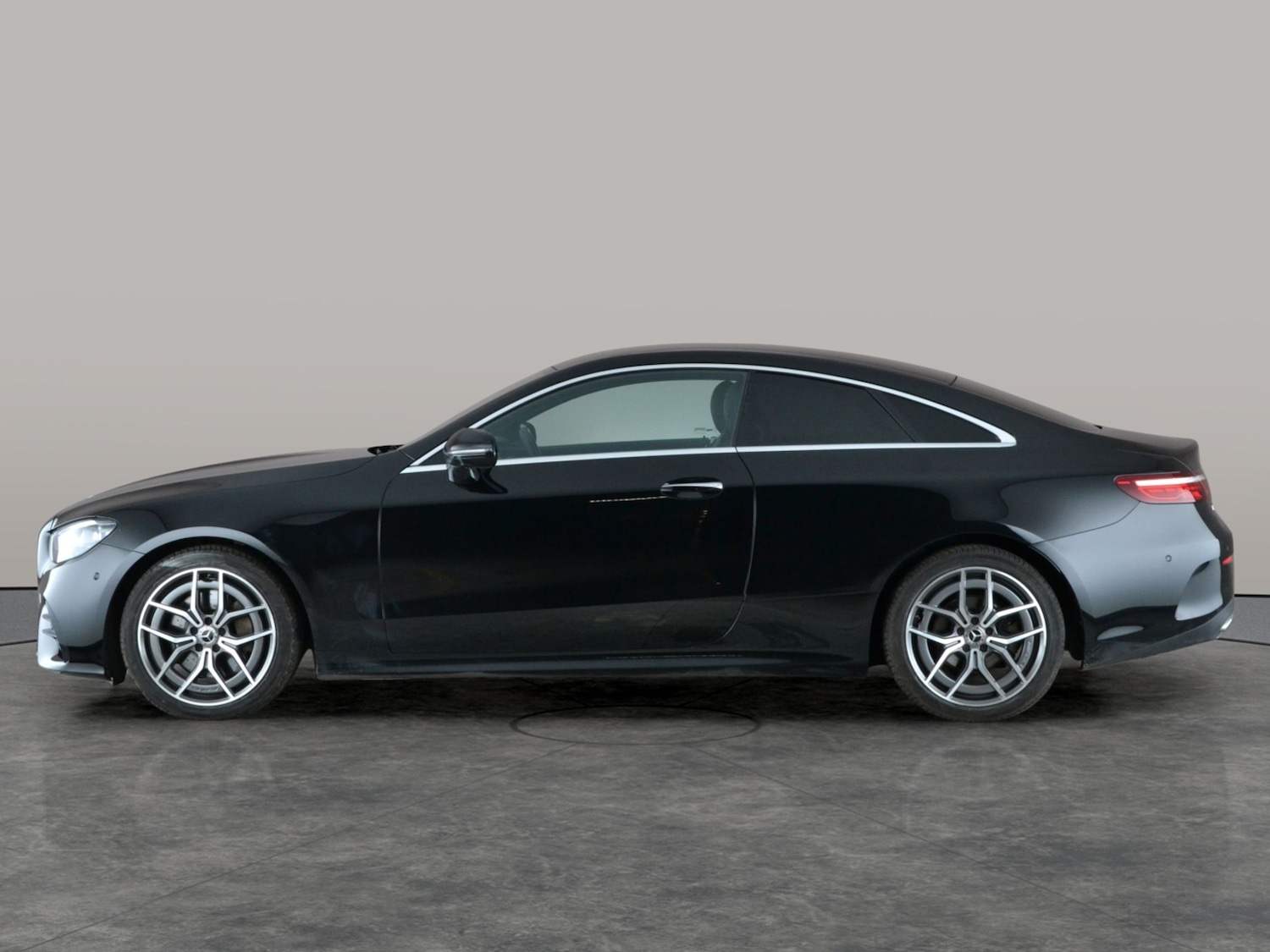 Used Mercedes-Benz E Class 2021 for sale - 77003102: Photo 13