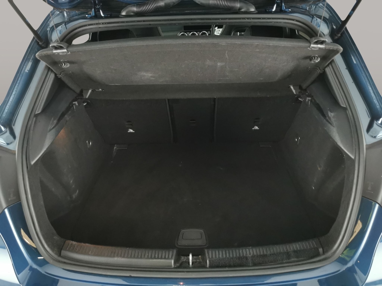 Used Mercedes-Benz A-Class 2019 for sale - 77364961: Photo 34