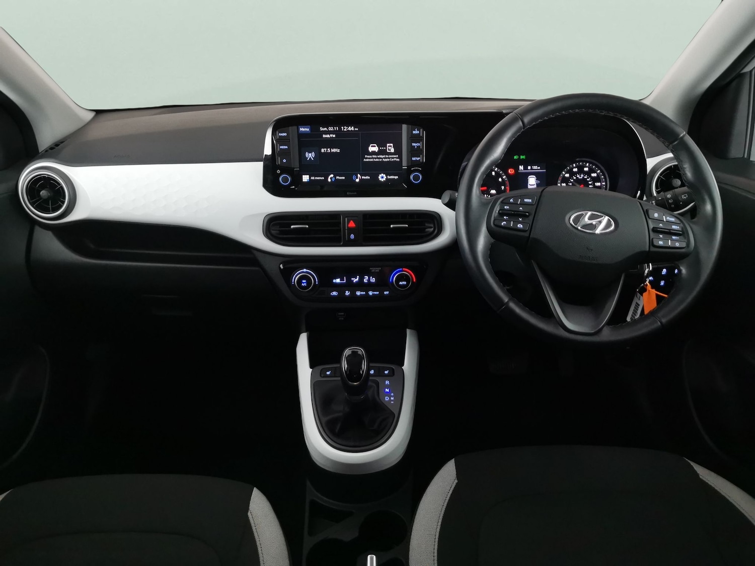 Used Hyundai i10 2022 for sale - 76845811: Photo 7