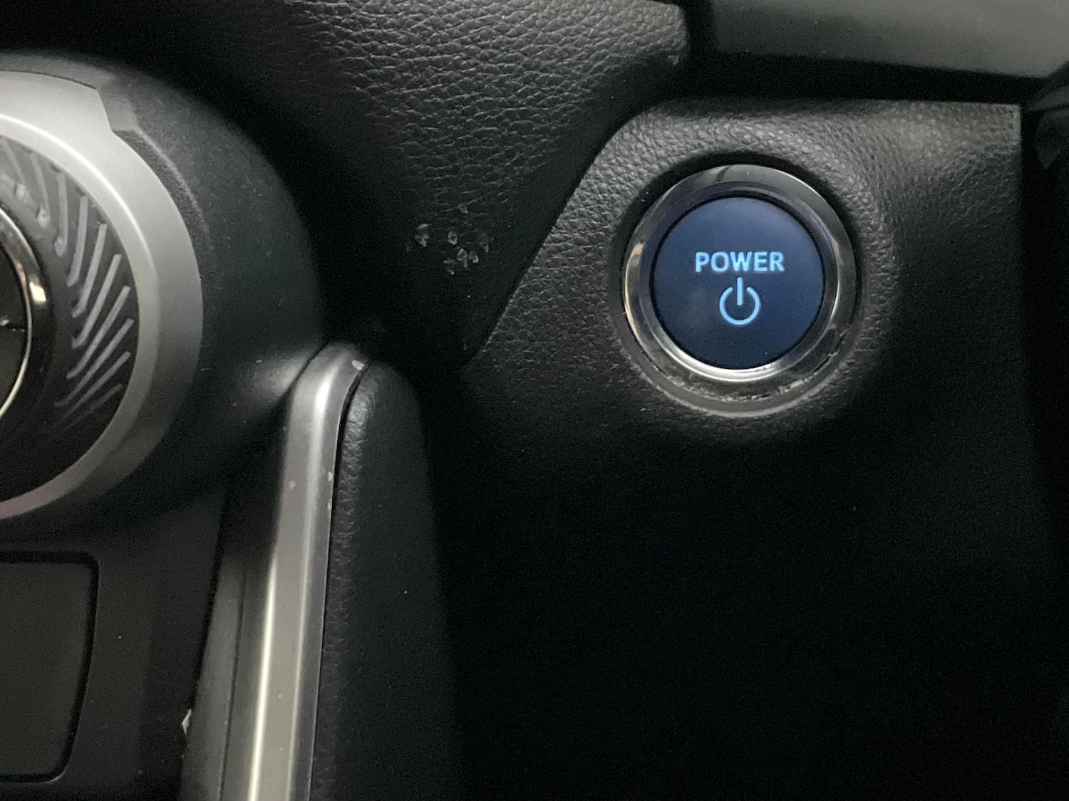 Used Toyota RAV4 2021 for sale - 76464250: Photo 26