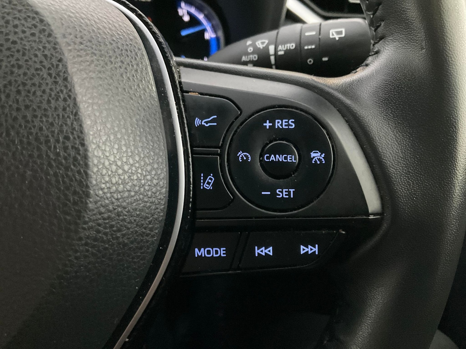 Used Toyota RAV4 2021 for sale - 76464250: Photo 29