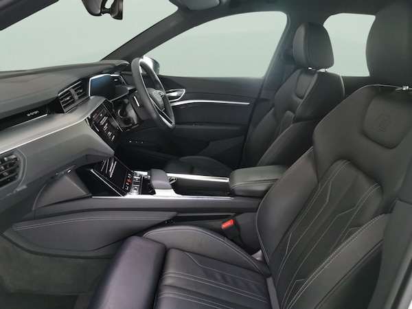 Used Audi e-tron 2022 for sale - 76207284: Photo 6